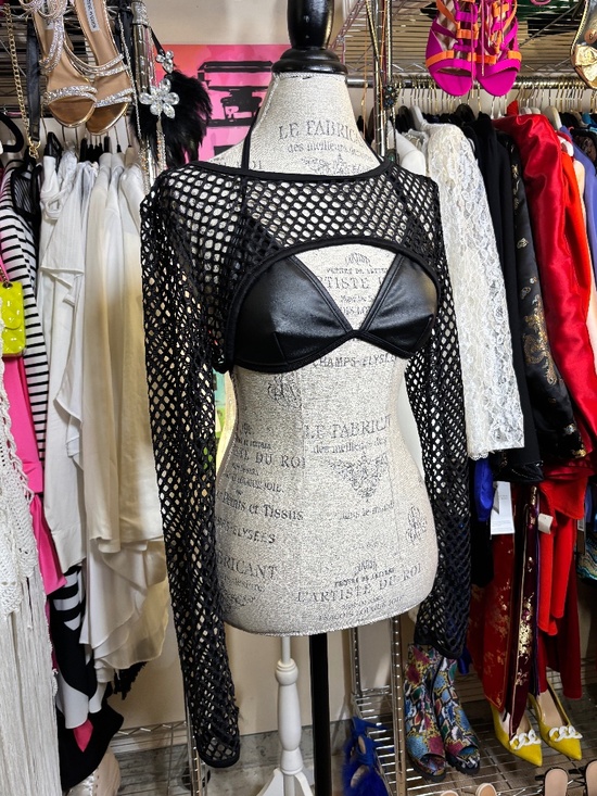Fashion Nova Tops - Fashion Nova Netted Crop Top